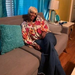 Meet your Posher, Sherita